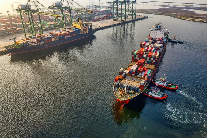 Expert Customs Clearance for Importers & Exporters